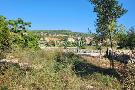 Hvar, Stari Grad, građevinsko zemljište s projektom