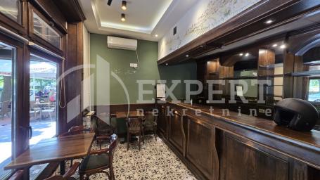 Izdavanje ugostiteljskog lokala 150m² sa inventarom i kuhinjom