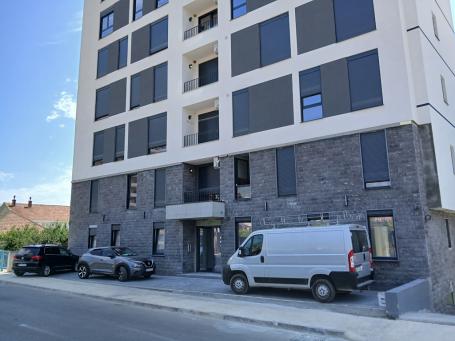 Neue moderne 3-ZimmerWohnungen in Ilino, Bar – Nur 500 m vom Meer entfernt