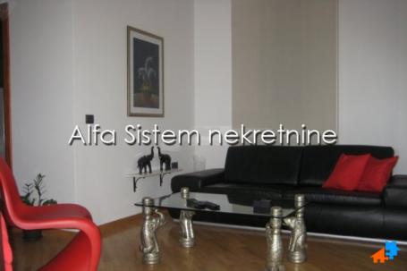 Izdavanje, Stan, Hram Svetog Save