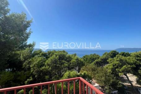 Tučepi, vrhunska stambeno, poslovna zgrada 50m od plaže, izuzetna investicija