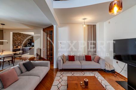 Lux kuća 426m2, Čalije