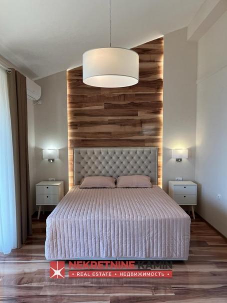 Nova kuća u Šušnju, Bar