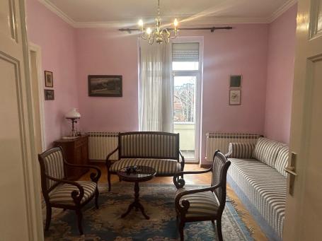 Ekskluzivna ponuda! 4.0 lux salonski stan, Činovnička kolonija. 