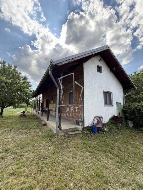 Belegiš, 104m2 na 14.95ari placa ID#15172