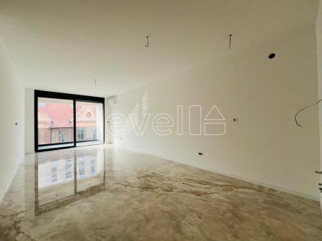 NOVI SAD - CENTAR - 100.00 m2