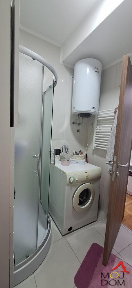 NOVI SAD - NOVA DETELINARA - DVOIPOSOBAN STAN - 50 m2 - 148,300€
