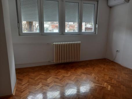 NOVI SAD - BULEVAR - 31.00 m2