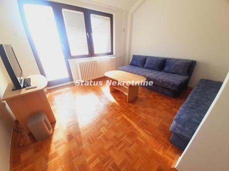 Jednosoban stan 33 m², Novo Naselje, Novi Sad, 4/5 sprat
