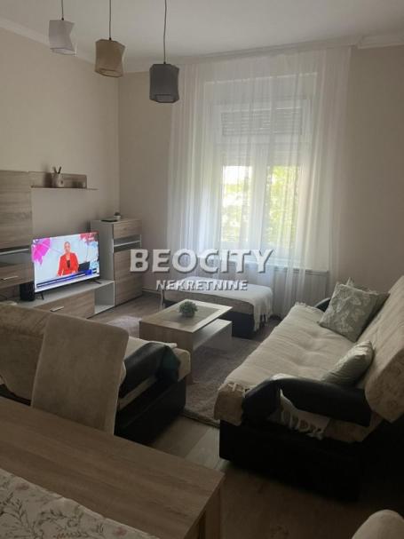 Stari grad, Dorćol, Komnen Barjaktara, 1.5, 40m2, 650EUR