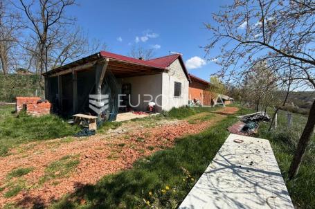 Levanjska Varoš, Musić, imanje 11 ha s potpunom privatnošću