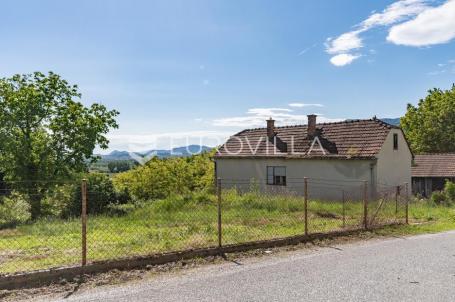 Ivanec, Bedenec, kuća za adaptaciju na velikom imanju