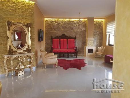 NOVI SAD - LIPOV GAJ - 254.00 m2