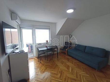 NOVI SAD - BULEVAR EVROPE - 44.00 m2