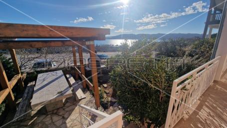 Apartmanski objekt s otvorenim pogledom na more,  Karlobag, 350 m2