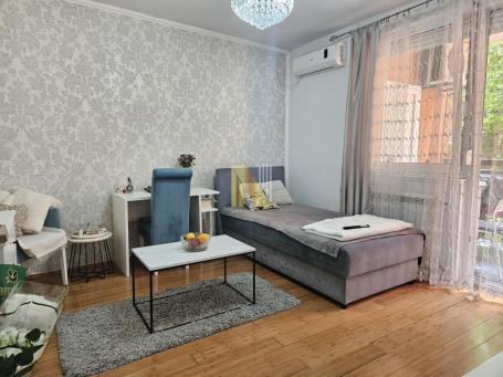 Dvosoban stan u blizini Futoške pijace