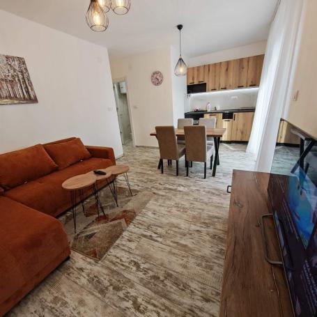 Apartman, 36 m², visoko prizemlje, Jezero, Divčibare