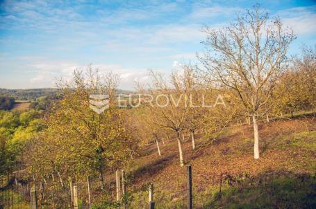 Sveti Petar Orehovec, Zaistovec, građevinsko zemljište 5611 m²