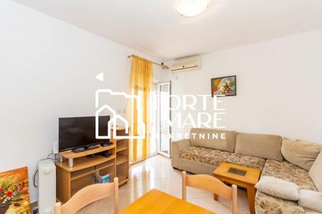 Property in Montenegro, Herceg Novi, Djenovici