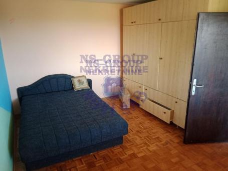Asfaltni prilaz - Garaža - uknjižen 1/1 - pogled