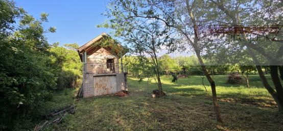 Draž Podolje planina vikendica 24 m2 - povoljno