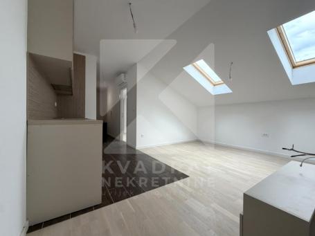 Prodaja, Jednosoban stan, Podgorica, Tološi, 50m2