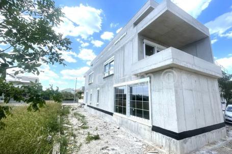 Penthouse trosobni stan, prodaja, Kaštela