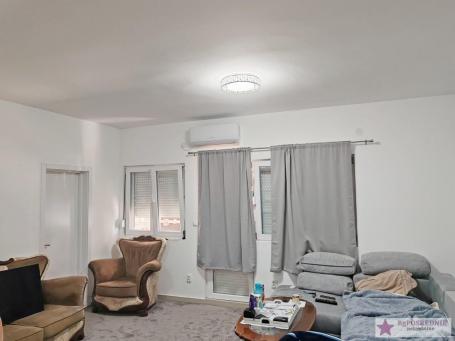 Palilula, Krnjača, Jovana Đorđevića, 49.45m2+10m2T