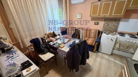 Jednoiposoban stan od 32m² na Staroj Detelinari!