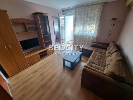 Novi Sad, Centar, Augusta Cesarca , 1.5, 40m2, 450EUR