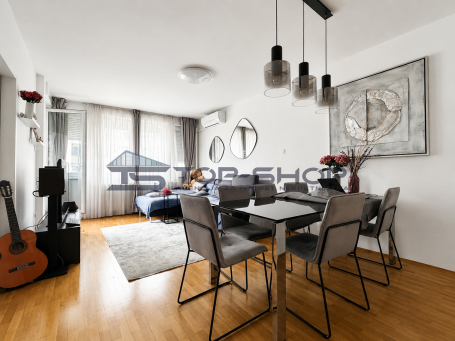 Trešnjevka, Trakošćanska, moderan trosoban stan s lođom i garažom, 95 m2