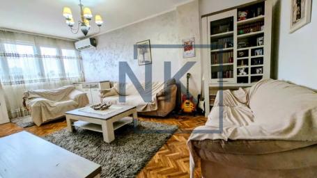 Najam/Izdavanje | Trosoban stan | 100m2 | Podgorica, Pejton