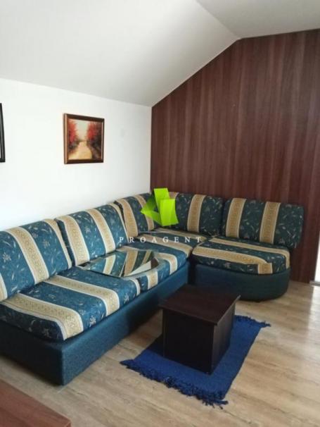 Stan u kući na Bulevaru Nemajića ID#8272