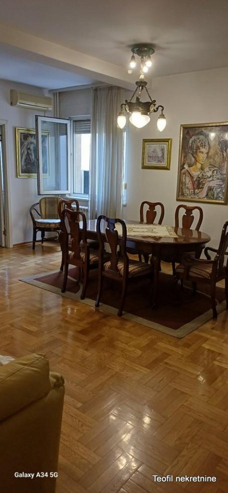 VRACAR VRAČAR 58m2 , 220000e