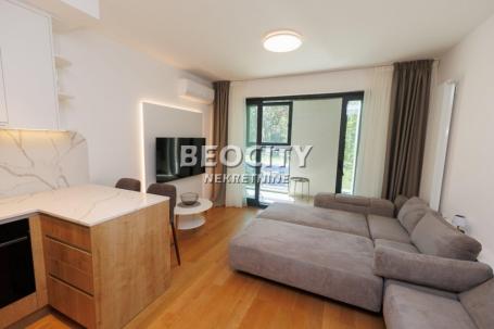 Zvezdara, Lion, Batutova, 1.0, 32m2, 700EUR