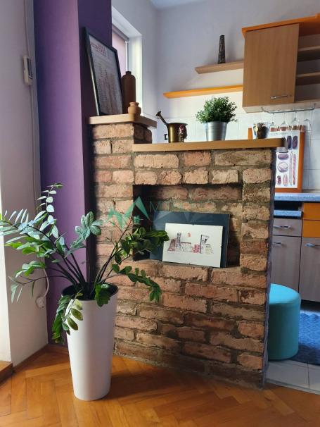 Izdavanje, Stan, 31m2 , Bulevar Evrope