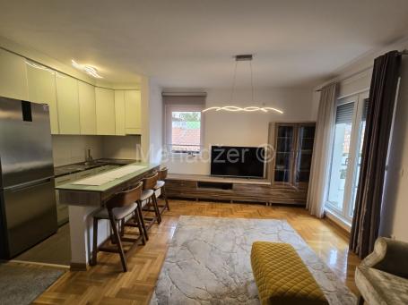 Slavujev venac, 2.5 ,56+24m2, novogradnja, uknjizen