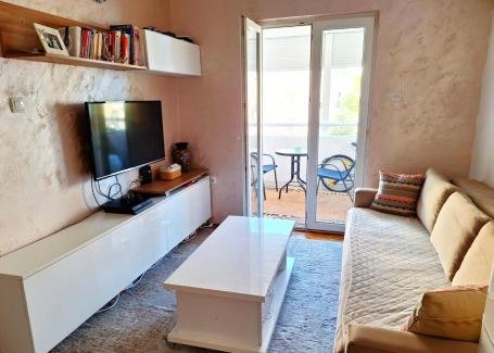 Jednosoban namješten stan, 35m2, Stari aerodrom, Podgorica