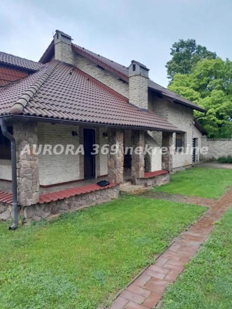 IZUZETNA KUĆA U RAVNOM SELU - VRBAS