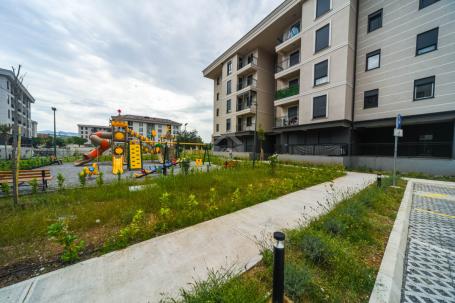 Dvosoban stan 64m2 + parking, Tološi - Podgorica