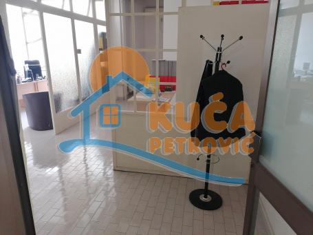 Odličan lokal, Zona 2, 47m2, 1. sprat