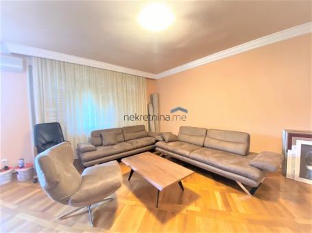 Podgorica, Centar – namješten dvosoban stan