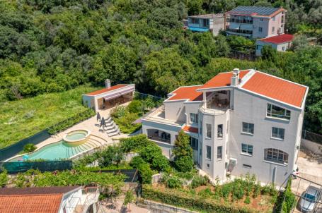 Prodaja, Kuća, 466m2 , Tivat