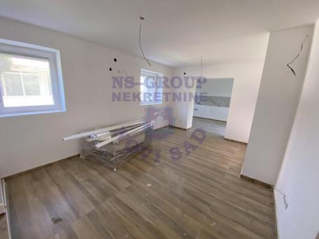 Cetvorosoban stan na Sajlobu, 79m2