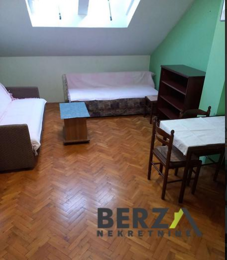 NAMEŠTENA GARSONJERA NA NOVOJ DETELINARI