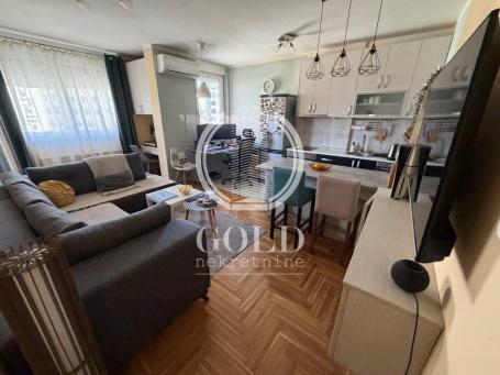 PRODAJA -KOMPLETNO NAMEŠTEN , DVOSOBAN,41m2- BULEVAR PATRIJARHA PAVLA ID#12199