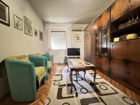 Izdavanje, Jednosoban stan, Podgorica, Preko Morače, 45m2