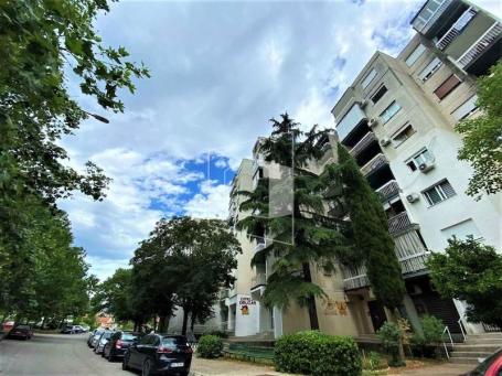 Dvosoban namješten stan, 80m2, Zabjelo, Podgorica