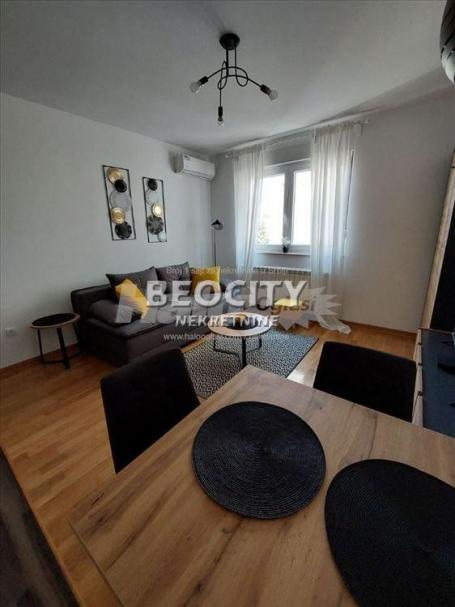 Voždovac, Autokomanda, Bože Jankovića, 0.5, 25m2, 500EUR