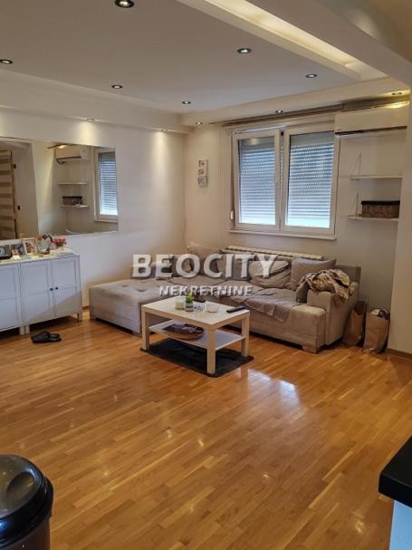 Rakovica, Petlovo brdo, Dobrivoja Petkovica , 4.0, 76m2, 130000EUR